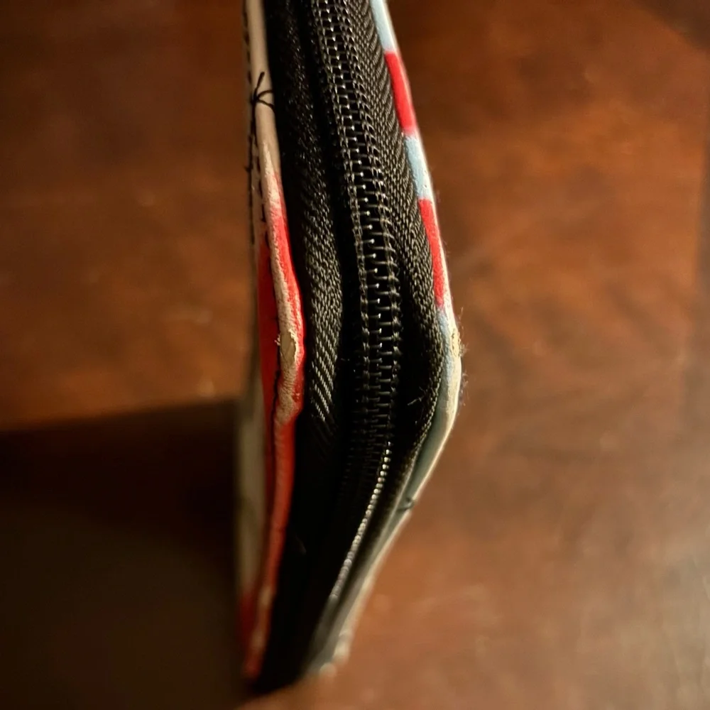 N/A design wallet